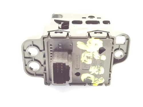 Switch NISSAN QASHQAI II (J11, J11_) 1.2 DIG-T | BP29356443I30 