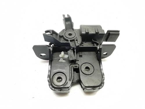 tailgate-lock-dacia-duster-hs_-2010-2011-2012-2013-2014-2015-2016-2017-2018-36519781 main image
