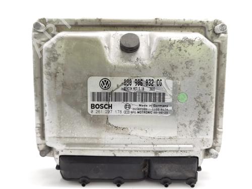 Used Engine control unit (ECU) VW POLO III (6N1) 60 1.4 (60 hp) 16123747