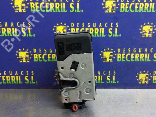 Used Rear right lock OPEL MERIVA A MPV (X03) [2003-2010]  8441120