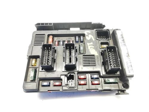 Used Fuse box Fuse box 37033356 37033356