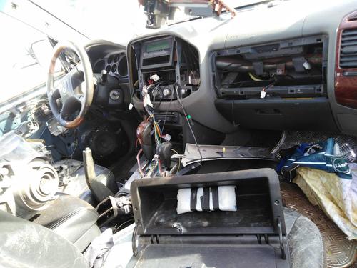 Venstre fortil bærearm MITSUBISHI PAJERO III (V7_W, V6_W) 3.2 Di-D (V68W, V78W) | BP8490591M12 