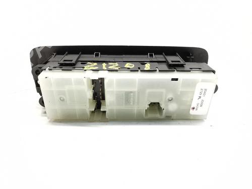 Left front window switch NISSAN QASHQAI I (J10, NJ10) 1.6 | BP30113630I27