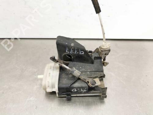 Used Rear right lock AUDI 100 C4 Saloon (4A2) [1990-1994]  8463291
