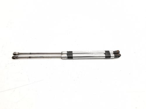 Used Tailgate lift support VW GOLF IV (1J1) [1997-2008]  24372786