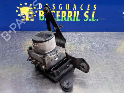 Used ABS pump RENAULT SCÉNIC II (JM0/1_) 1.9 dCi (JM0G, JM12, JM1G, JM2C) (120 hp) 8454645