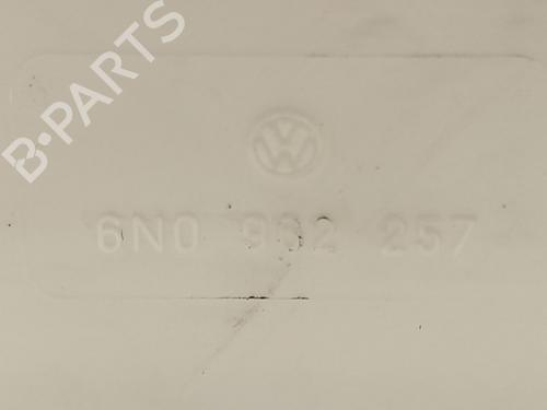 Central lock pump VW POLO (6N2) 1.4 16V | BP39744163M86 - Image 3