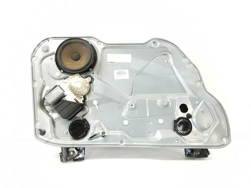 Vindusheismekanisme venstre foran Vindusheismekanisme venstre foran SEAT IBIZA III (6L1) 1.9 SDI (64 hp) 39883463 39883463