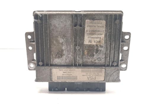Used Engine control unit (ECU) Engine control unit (ECU) PEUGEOT 206 Hatchback (2A/C) 1.4 i (75 hp) 34523135 34523135