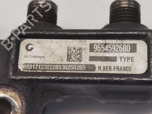 Injection rail CITROËN C4 II (NC_) 1.6 HDi 90 | BP36392864M98 - Image 4