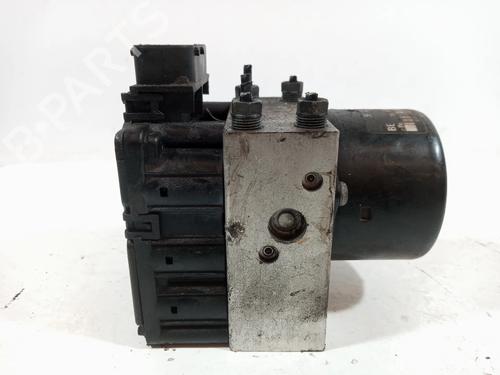Used ABS pump PEUGEOT 206 Hatchback (2A/C) 1.4 LPG (75 hp) 8631333