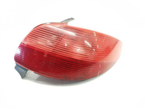 Used Right taillight PEUGEOT 206 Hatchback (2A/C) 1.9 D (69 hp) 25478029