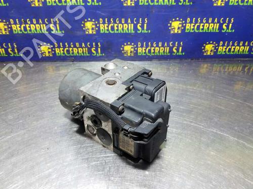Used ABS pump RENAULT MEGANE I (BA0/1_) 1.4 16V (BA0D, BA1H, BA0W, BA10) (95 hp) 8440106