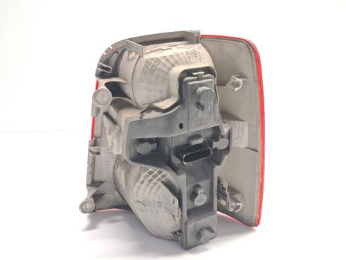 Left taillight VW TOURAN (1T1, 1T2) 2.0 TDI 16V | BP30177627C34 