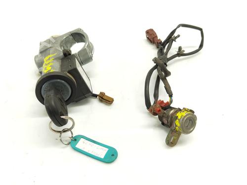 Used Electronic module NISSAN X-TRAIL I (T30) 2.2 Di 4x4 (114 hp) 28569567