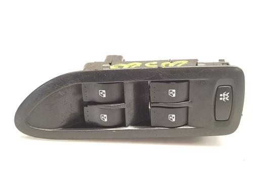 Interrupteur de vitre avant gauche RENAULT LAGUNA II (BG0/1_) 1.9 dCi (BG08, BG0G) (120 hp) 29484290