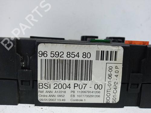 Fuse box PEUGEOT EXPERT (224_)  | BP11634768E1 