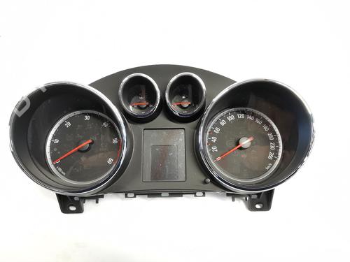Used Instrument cluster OPEL ASTRA J (P10) [2009-2016]  30931592