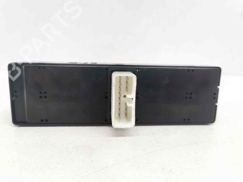 Left front window switch HYUNDAI SONATA IV (EF) 2.0 16V | BP8483467I27 