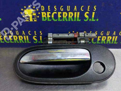 Used Front left exterior door handle Front left exterior door handle NISSAN ALMERA II (N16) 2.2 Di (110 hp) 8447147 8447147