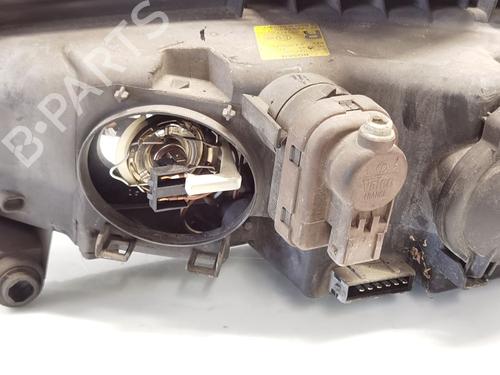 Right headlight PEUGEOT 406 (8B) 1.9 TD | BP28276374C29 