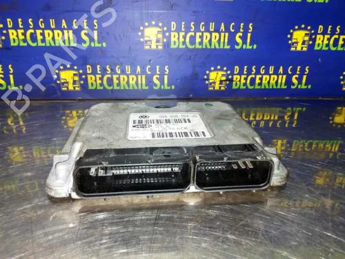 Used Engine control unit (ECU) SEAT CORDOBA (6L2) 1.4 16V (75 hp) 8427057