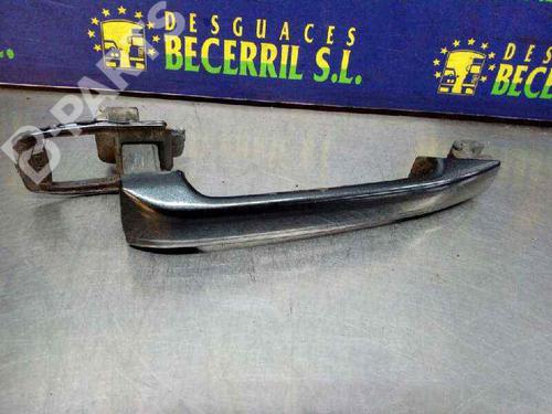 Used Front right exterior door handle Front right exterior door handle MERCEDES-BENZ 190 (W201) E 2.0 (201.024) (122 hp) 8441175 8441175