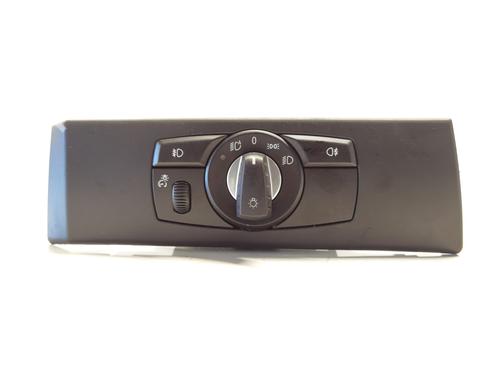 Used Headlight switch BMW 5 (E60) 520 d (177 hp) 24040405