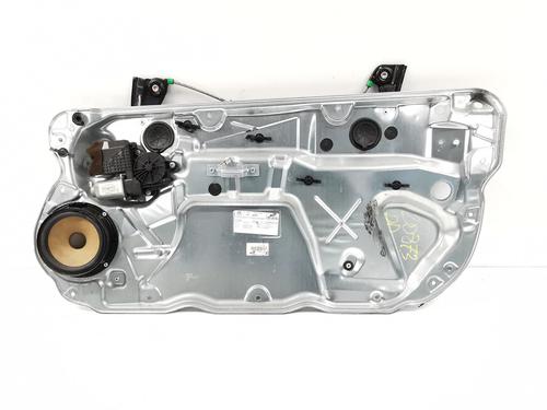 Rudehejsemekanisme Højre foran VW POLO IV (9N_, 9A_) 1.9 SDI (64 hp) 30761873