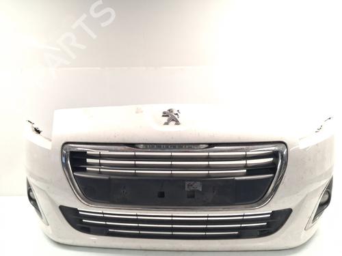 Used Front bumper PEUGEOT 5008 (0U_, 0E_) 1.6 BlueHDi 120 (120 hp) 30028047