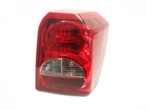 right-taillight-dodge-caliber-2006-36039462 main image