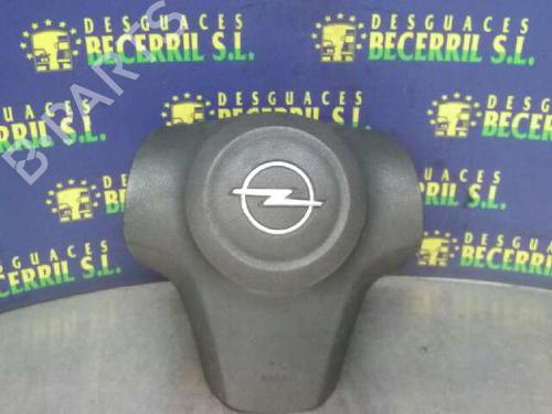 Driver airbag OPEL CORSA D (S07) 1.2 (L08, L68) (80 hp) 13235770 | CA250603CH