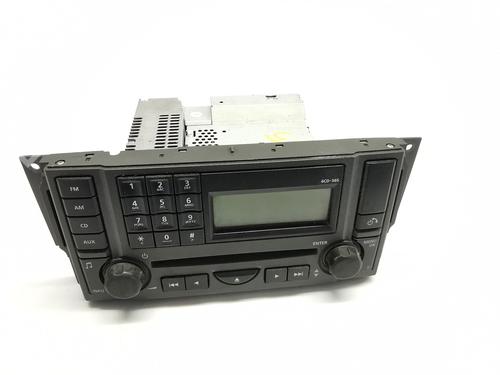 Used Radio LAND ROVER RANGE ROVER SPORT I (L320) 2.7 D 4x4 (190 hp) 25755507