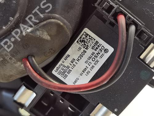 Heater blower motor VW TOURAN (1T1, 1T2) 2.0 TDI 16V | BP21558823M62 