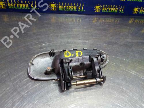 Used Front right exterior door handle TOYOTA AVENSIS (_T22_) 2.0 D-4D (CDT220_, CDT220R) (110 hp) 8429482