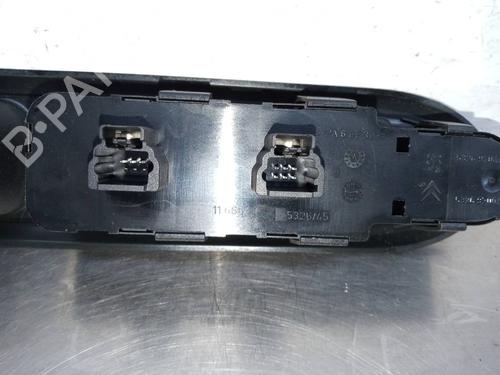 Left front window switch PEUGEOT 407 SW (6E_, 6D_) 2.0 HDi 135 | BP8468613I27 