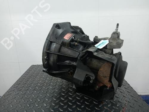 Used Gearbox FORD FIESTA V (JH_, JD_) 1.4 TDCi (68 hp) 31882105