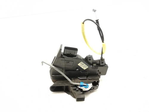 front-right-lock-kia-stonic-yb-2017-35981999 main image