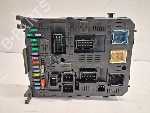 Used Fuse box Fuse box CITROËN C4 Picasso I MPV (UD_) 1.6 HDi (109 hp) 33122759 33122759