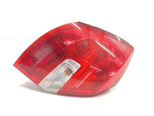 left-taillight-skoda-fabia-ii-542-2006-2007-2008-2009-2010-2011-2012-2013-2014-32440755 main image