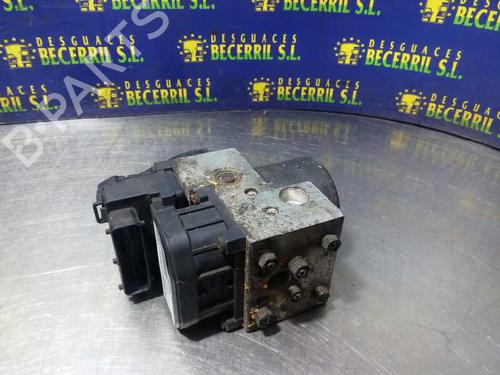 Used ABS pump RENAULT ESPACE III (JE0_) 2.2 dCi (JE0K) (130 hp) 8440398