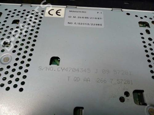 Radio CHRYSLER VOYAGER / GRAND VOYAGER III (GS_, NS_)  | BP8439761E6 