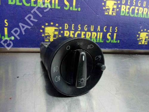 Used Headlight switch SKODA OCTAVIA I (1U2) [1996-2010]  8456684