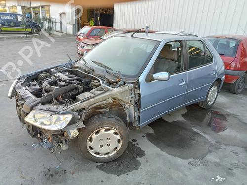 Left front steering knuckle PEUGEOT 306 (7B, N3, N5) 1.9 D | BP9183205M25 