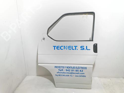 Used Left front door VW TRANSPORTER T4 Van (70A, 70H, 7DA, 7DH) 1.9 TD (68 hp) 17437904