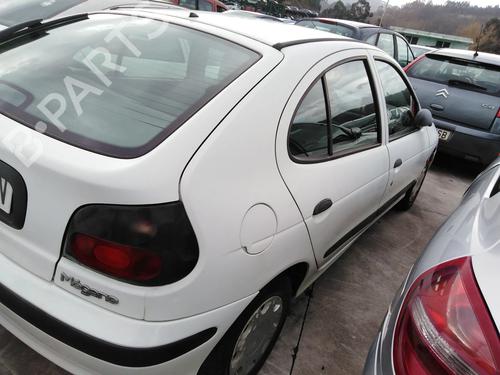 Engine control unit (ECU) RENAULT MEGANE I (BA0/1_)  | BP8471944M57 