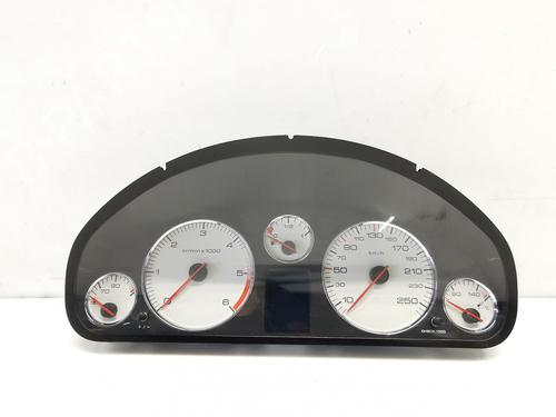 Used Instrument cluster Instrument cluster 37692443 37692443