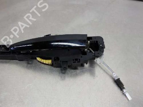Used Front left exterior door handle BMW 1 (E81) 118 d (143 hp) 8461373