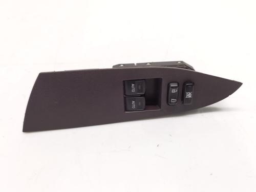 Comutador vidro frente esquerdo TOYOTA IQ (_J1_) 1.0 (KGJ10_, KGJ10R) (68 hp) 31134297