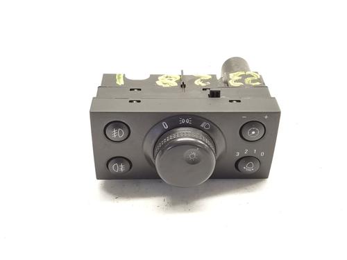 Lichtschalter für Lichtschalter OPEL VECTRA C GTS (Z02) 1.9 CDTI (F68) (120 hp) 39744189 39744189